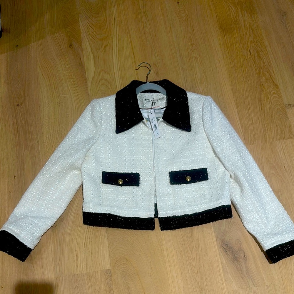 Alice + Olivia Black and Off White Topher Boxy Jacket. Brand New With Tags